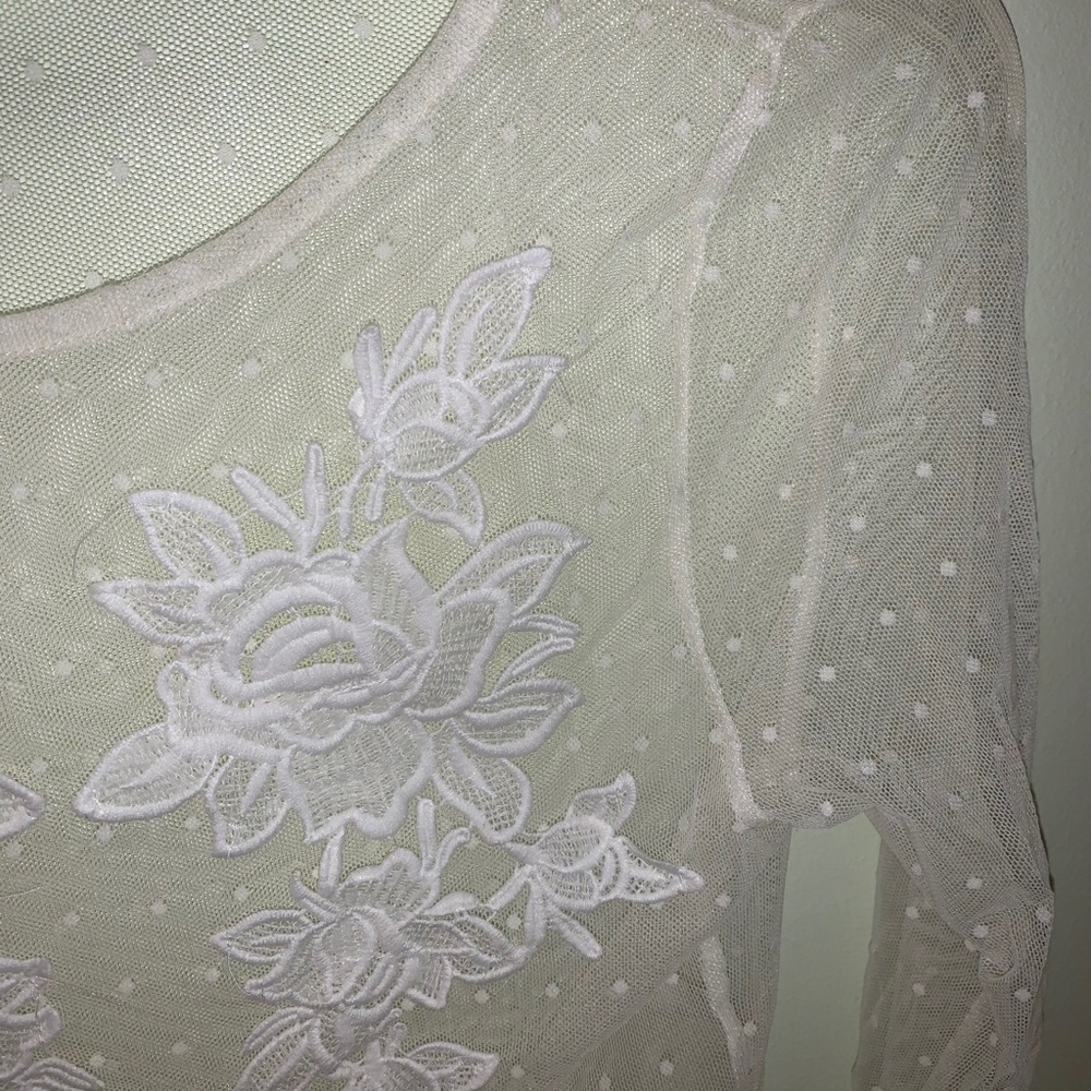 white sheer top - Picture 3 of 3